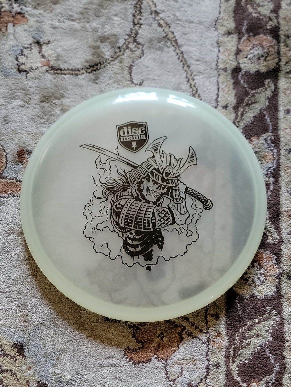 NEW Discmania Samurai Graphic Disc - Shogun Putter Glow In The Dark 173 Grams